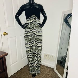 Faded Glory Black Abstract Halter Maxi Dress